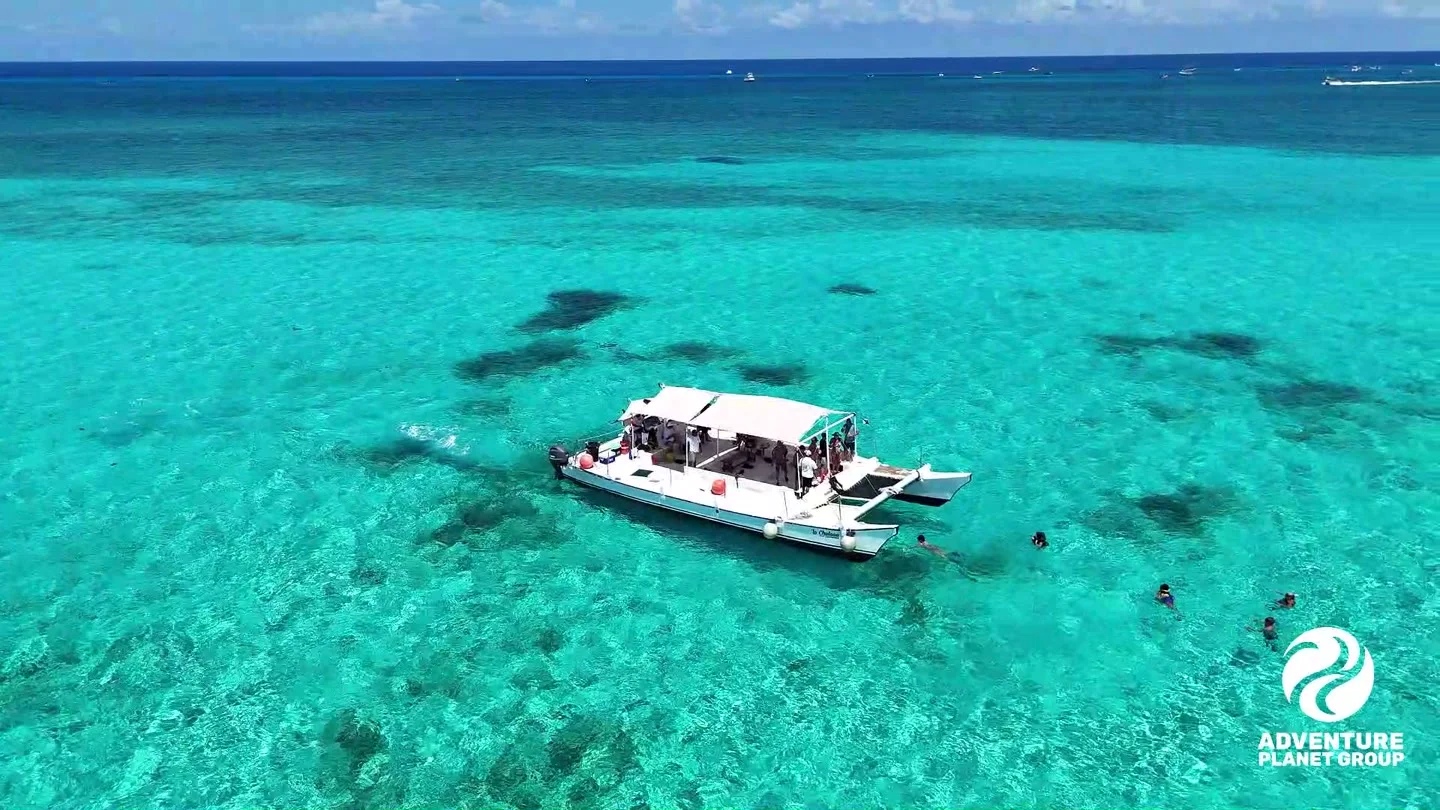 Boat on the sea in Cozumel